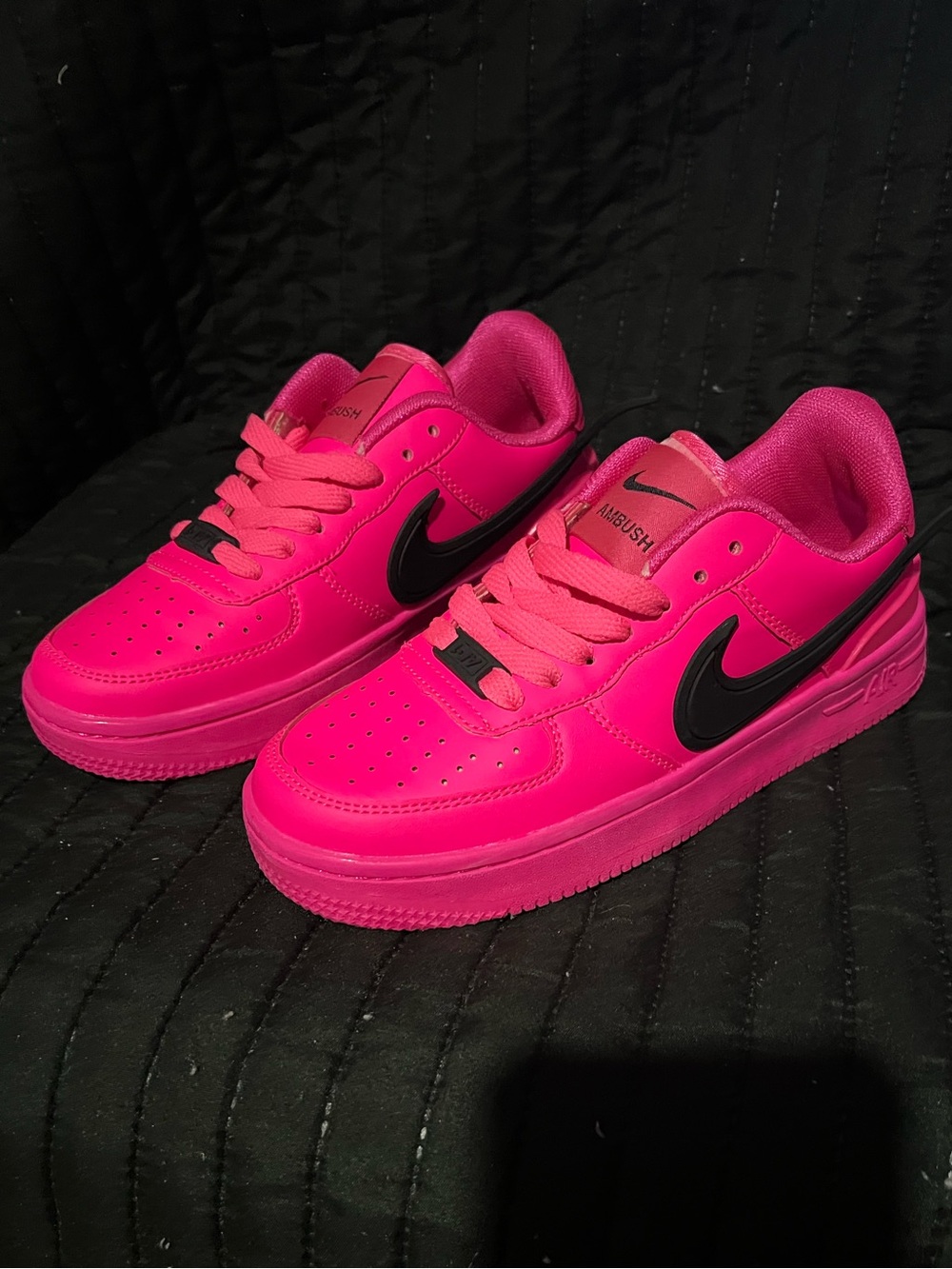 Nike AF1 Kids' size 5.5 Low-Top Sneakers in Hot Pink with Black Swoosh